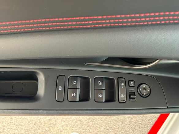 2023 Hyundai Elantra VII (CN7) Рестайлинг, белый, 2191000 рублей - вид 28