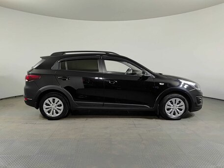 2018 Kia Rio X-Line IV, чёрный, 1090299 рублей, вид 4