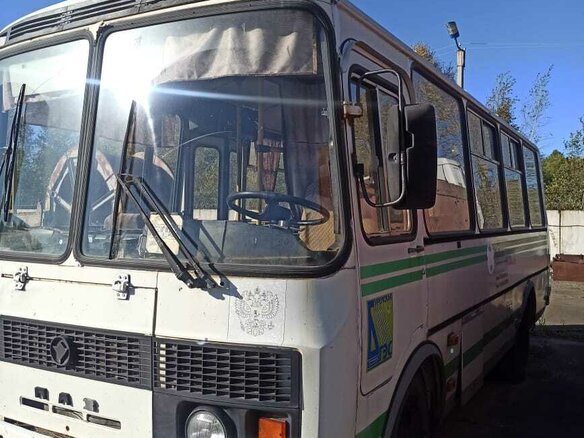 2003 ПАЗ 3205, белый, 90000 рублей