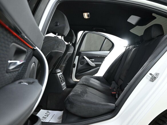 2018 BMW 3 серии 320i xDrive VI (F3x) Рестайлинг, белый - вид 18