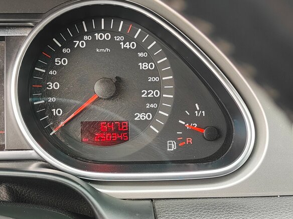 2007 Audi Q7 I (4L), пурпурный, 1200000 рублей - вид 6
