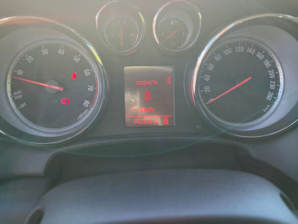 2012 Opel Astra GTC J Рестайлинг, белый, 750000 рублей - вид 19