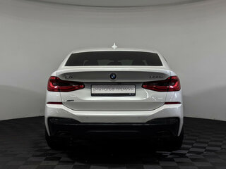2020 BMW 6 серии Gran Turismo 620d xDrive IV (G32) Рестайлинг, белый, 4329000 рублей, вид 4