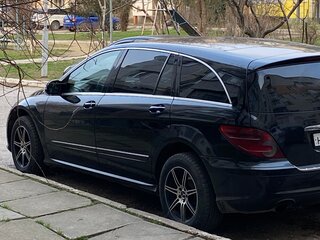 2008 Mercedes-Benz R-Класс 320 Long I Рестайлинг, чёрный, 1600000 рублей, вид 2