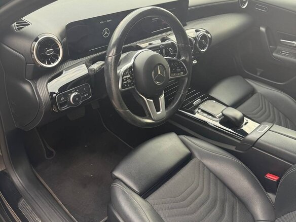 2020 Mercedes-Benz A-Класс 180 IV (W177), чёрный, 2060000 рублей - вид 7