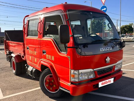 2002 Isuzu Elf (N-series), красный, 2490000 рублей, вид 4