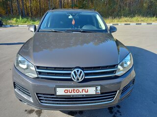 2010 Volkswagen Touareg II, серый, 2300000 рублей, вид 2
