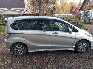 2012 Honda Freed I Рестайлинг, серебристый, 1100000 рублей, вид 2