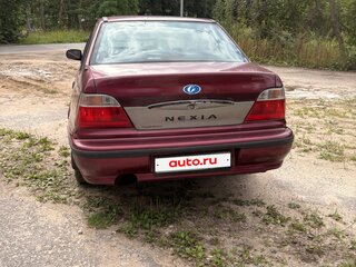 2005 Daewoo Nexia I, красный, 70000 рублей, вид 5