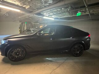 2020 BMW X6 M Competition III (F96), чёрный, 11500000 рублей, вид 4