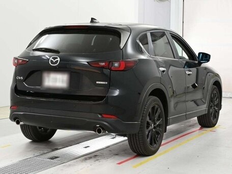 2022 Mazda CX-5 II Рестайлинг, чёрный, 2350000 рублей, вид 3