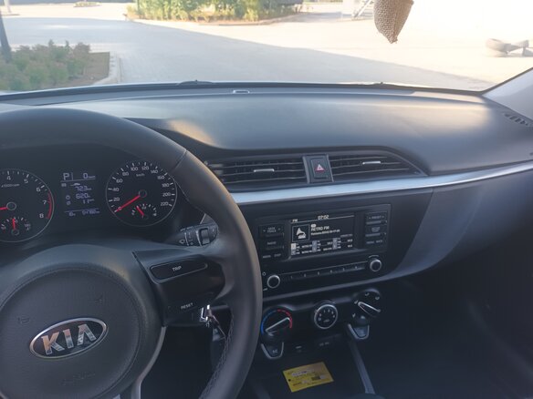 2021 Kia Rio X IV Рестайлинг, серебристый, 1850000 рублей - вид 8