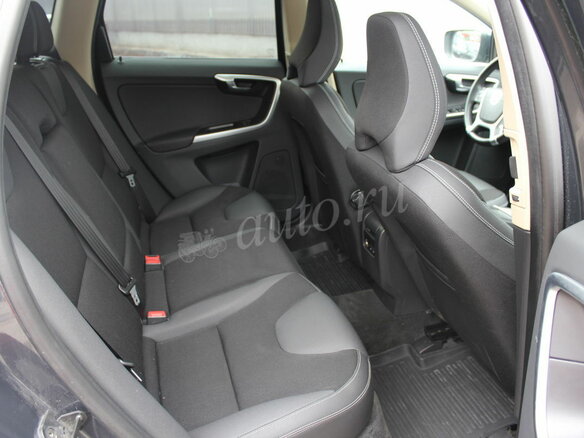 2010 Volvo XC60 I, серый - вид 3