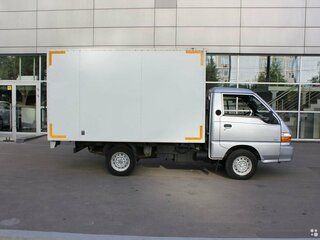 2012 Hyundai Porter, серебристый, 679000 рублей, вид 2