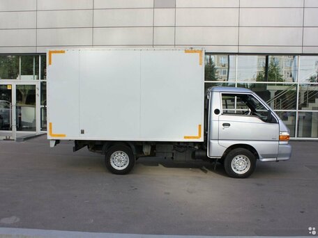 2012 Hyundai Porter, серебристый, 679000 рублей, вид 2