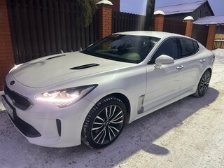 2018 Kia Stinger I, белый, 2600000 рублей, вид 1