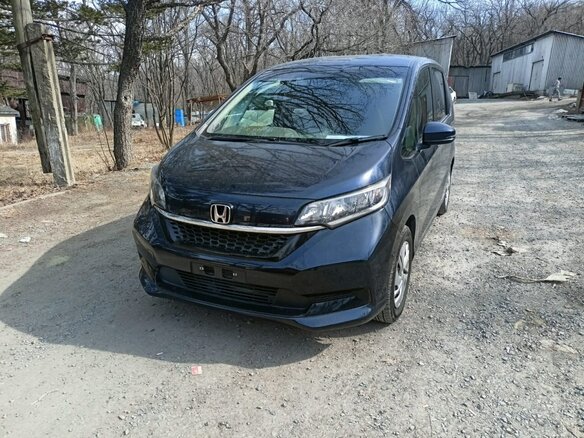 2021 Honda Freed II Рестайлинг, синий, 1750000 рублей - вид 1