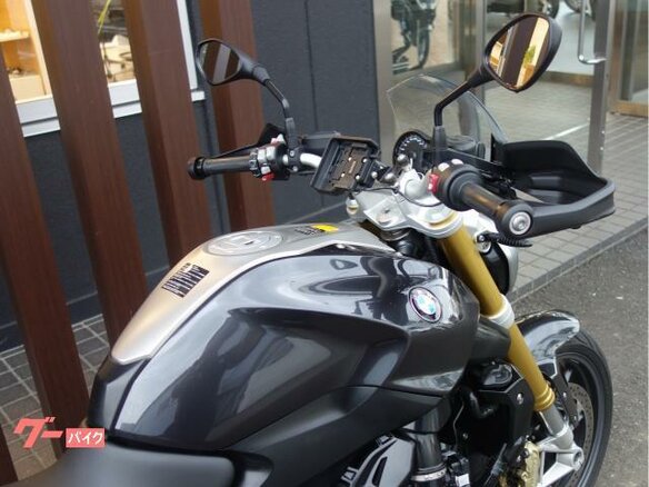 2015 BMW R 1200 R, чёрный, 900000 рублей - вид 2