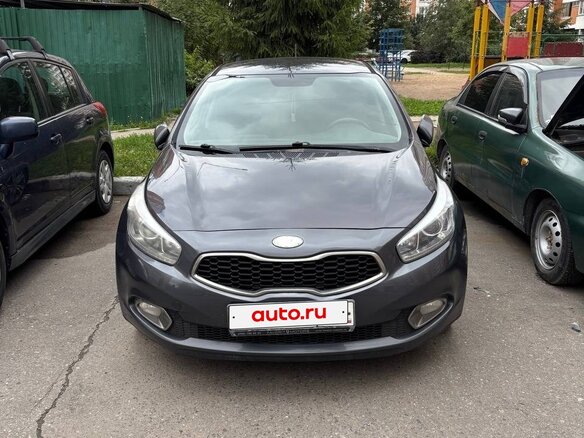 2014 Kia Ceed II, серый, 850000 рублей - вид 17