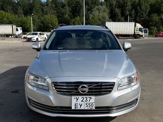 2013 Volvo V70 III Рестайлинг, серебристый, 1550000 рублей, вид 1