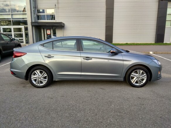 2019 Hyundai Elantra VI (AD) Рестайлинг, серый - вид 1