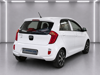 2011 Kia Picanto II, белый, 505000 рублей, вид 4