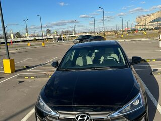2019 Hyundai Elantra VI (AD) Рестайлинг, чёрный, 1500000 рублей, вид 2