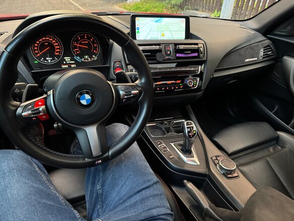 2011 BMW 1 серии 120d II (F20/F21), красный, 2450000 рублей - вид 7