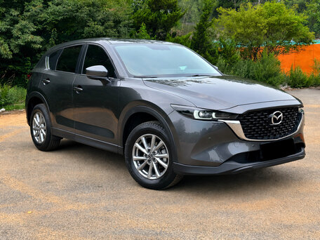 2023 Mazda CX-5 II Рестайлинг, серый, 2510000 рублей, вид 1