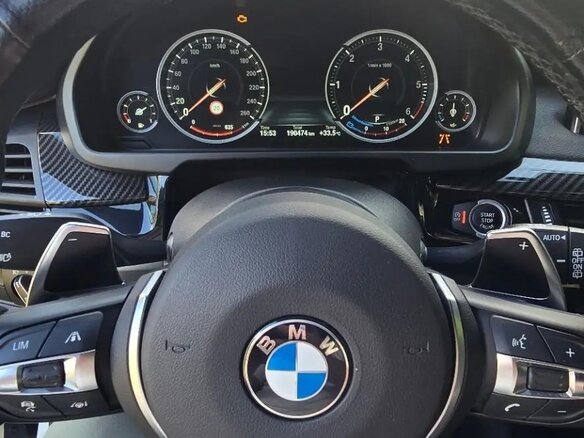 2017 BMW X5 40d III (F15), белый, 4670000 рублей - вид 6