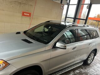 2013 Mercedes-Benz GL-Класс 350 II (X166), серебристый, 2840000 рублей, вид 3