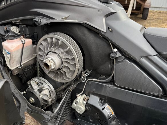 2022 BRP Ski-Doo Summit 850, чёрный, 1449000 рублей - вид 5