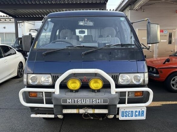 1997 Mitsubishi Delica III, синий - вид 1