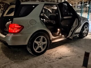 2005 Mercedes-Benz M-Класс 350 II (W164), серый, 1400000 рублей, вид 4