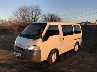 2000 Mazda Bongo IV, белый, 400000 рублей, вид 2