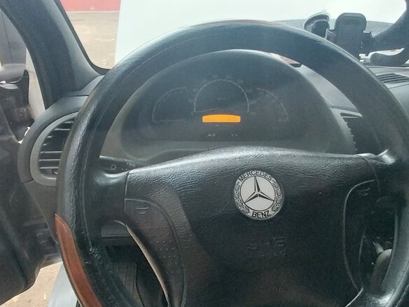1998 Mercedes-Benz Sprinter, красный, 500000 рублей - вид 21