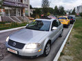 2003 Volkswagen Passat B5 Рестайлинг, серебристый - вид 1