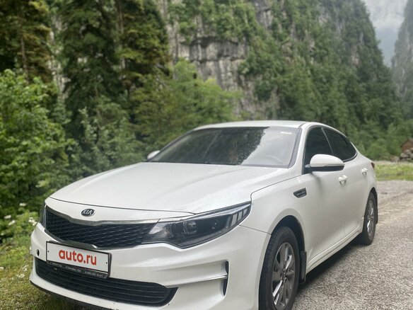 2017 Kia Optima IV, белый, 1900000 рублей