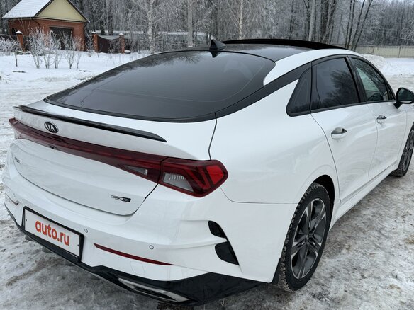 2021 Kia K5 III, белый, 3700000 рублей - вид 5