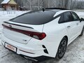 2021 Kia K5 III, белый, 3700000 рублей - вид 5