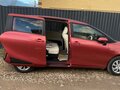 2018 Toyota Sienta II, красный, 1780000 рублей - вид 2
