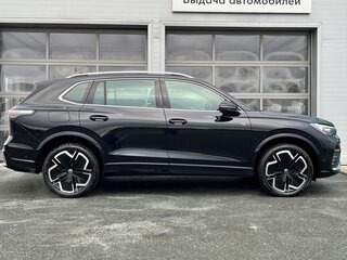 2024 Volkswagen Tiguan L Pro III (China Market), чёрный, 4900000 рублей, вид 4