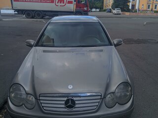 2005 Mercedes-Benz C-Класс 230 II (W203) Рестайлинг, серый, 599999 рублей, вид 4