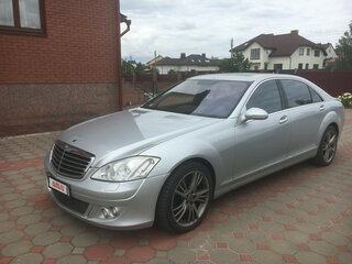2007 Mercedes-Benz S-Класс 500 Long V (W221), серебристый, 1050000 рублей, вид 1