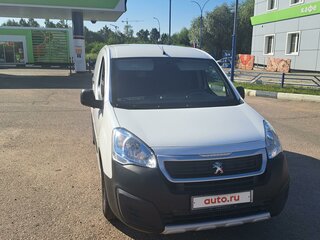 2017 Peugeot Partner II Рестайлинг 2, белый, 1100000 рублей, вид 1