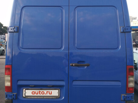 2005 Mercedes-Benz Фургон (4х2), синий, 939591 рублей, вид 4