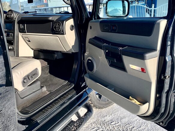 2005 Hummer H2 I, чёрный, 2650000 рублей - вид 21