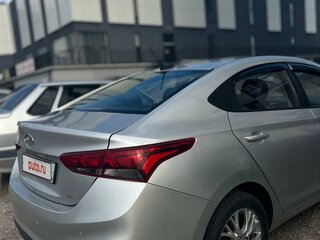 2019 Hyundai Solaris II, серебристый, 1350000 рублей, вид 4