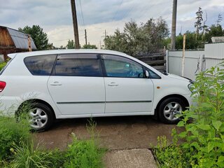 2001 Toyota Ipsum II (M20), белый, 930000 рублей, вид 2