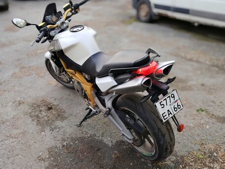 2008 Aprilia SL 750 Shiver, белый, 550000 рублей, вид 4